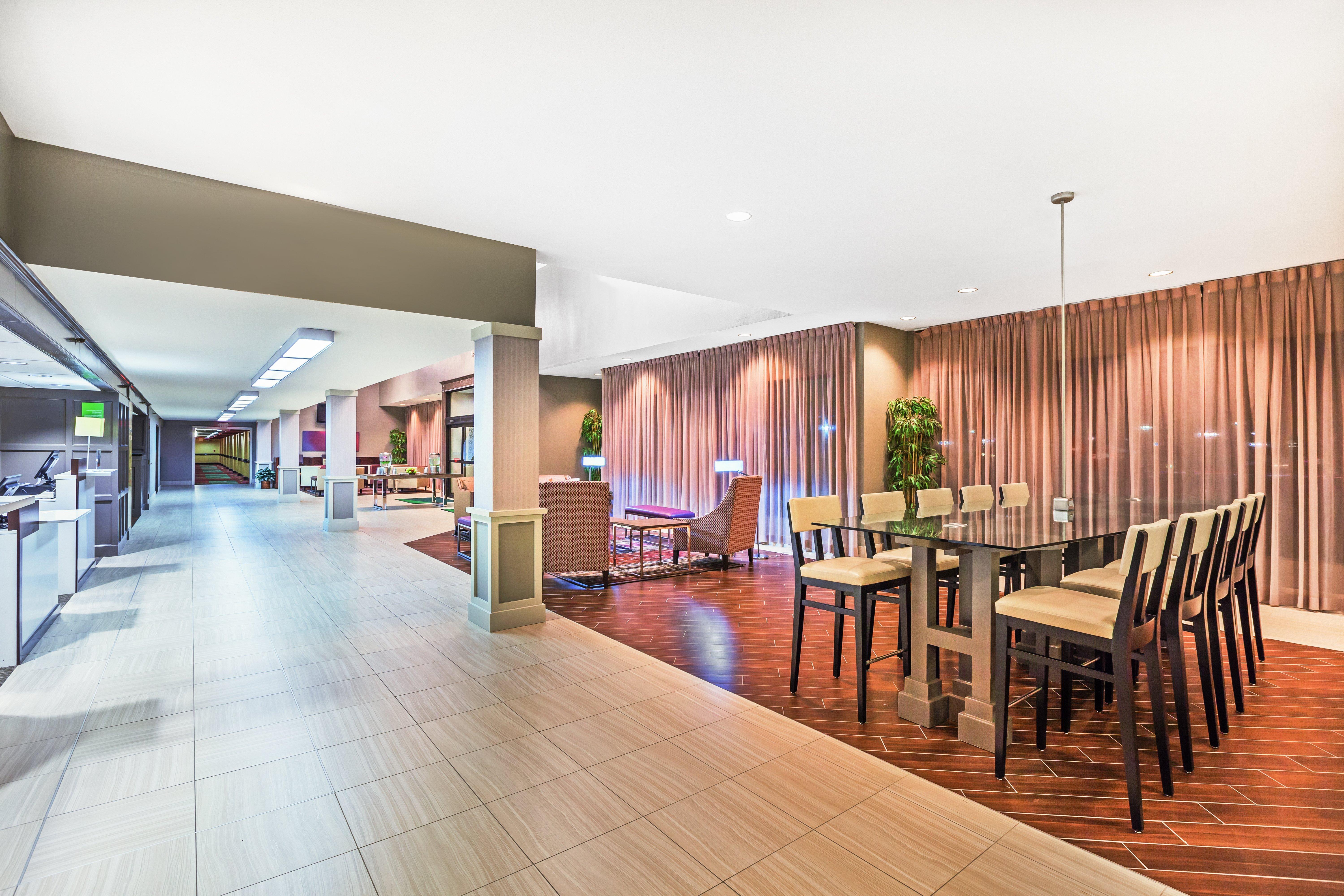 Holiday Inn Tyler - Conference Center By Ihg Exterior foto